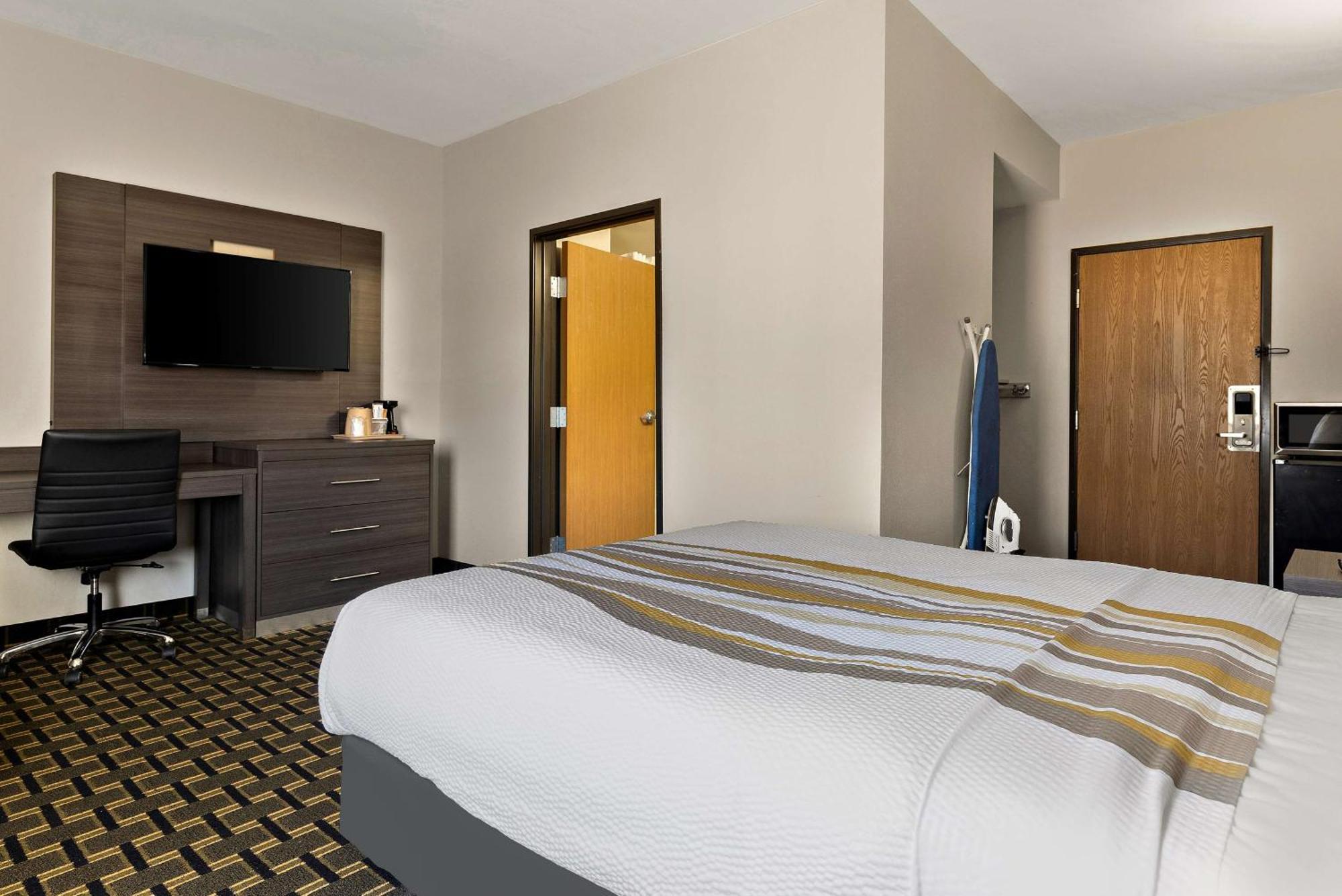 Surestay Plus Hotel By Best Western Tulsa East Exterior foto